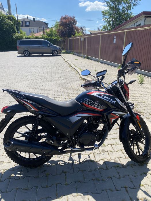 Мотоцикл Spark SP200 R17