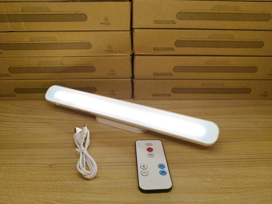 LED Світильник, LED лампа з пультом керування (акумуляторна, магнітна)