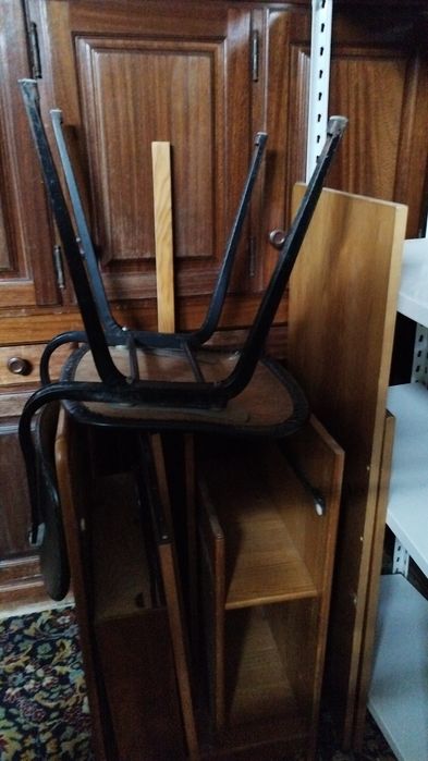 Secretaria + cadeira