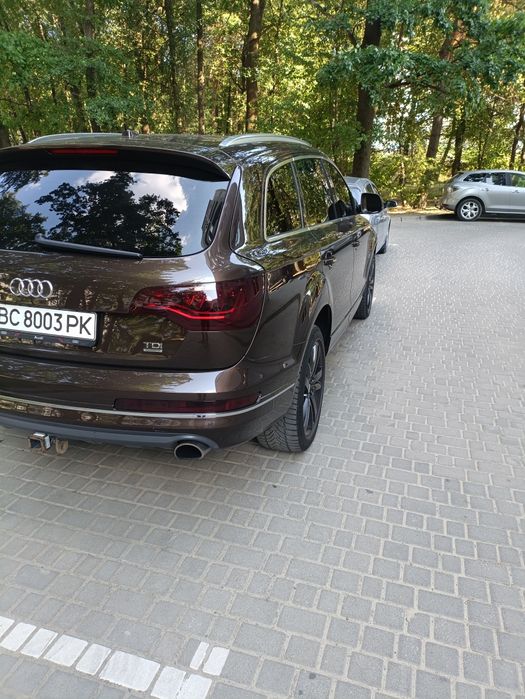 Продається Ауді Q7