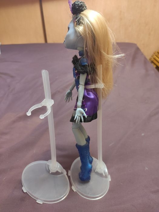 Подставки для кукол монстр хай, евер монстр хай, барби