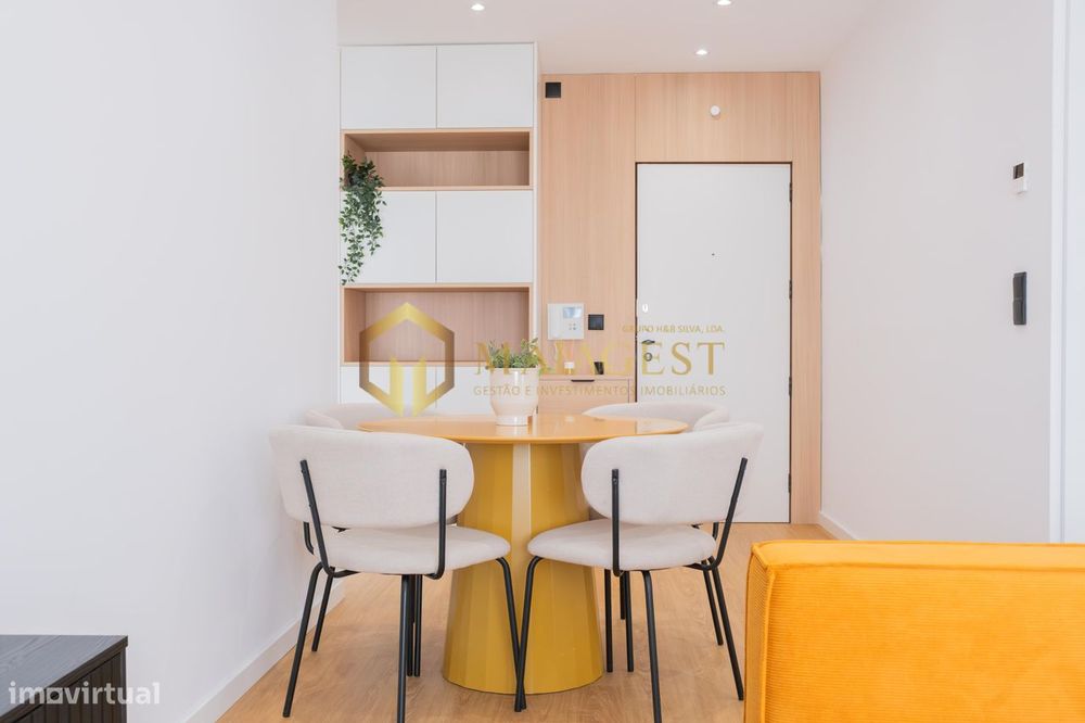 Apartamento T1+1 Totalmente Mobilado no Coração de Nogueira