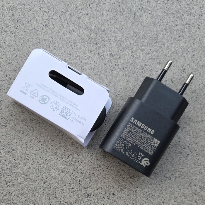 Szybka ładowaraka fast charge Samsung 25W usb-c kabel