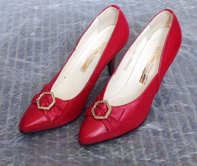 Шкіряні червоні туфлі жіночі Югославія Jugoslavija