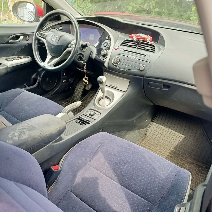 Honda Civic VIII Klima Zarejestrowana Diesel 5-drzwi
