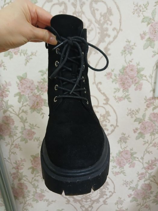 Ботинки зима 37разм