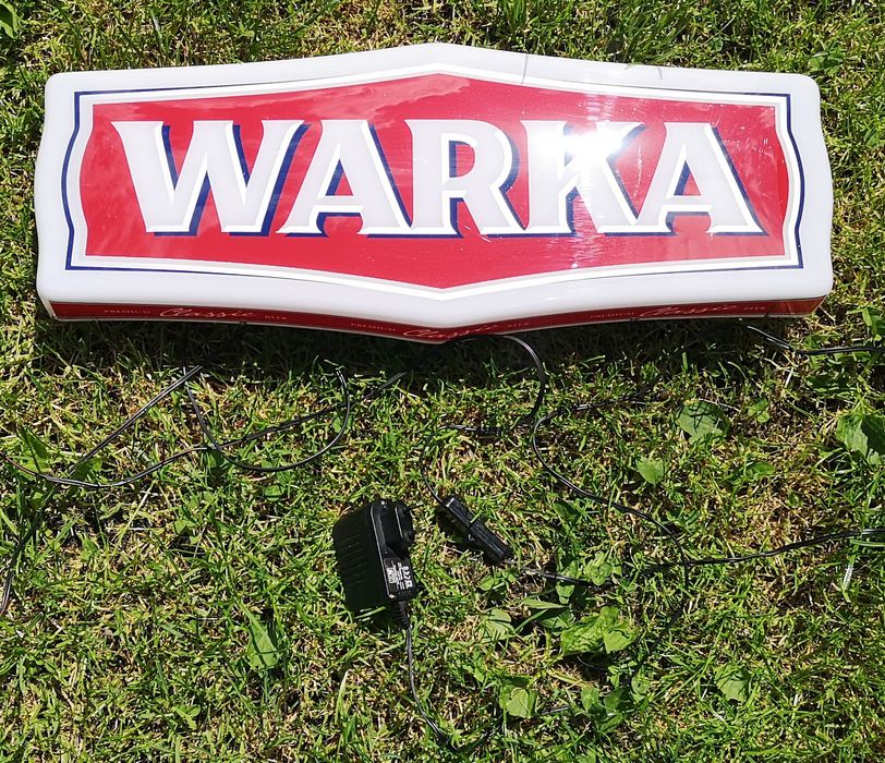 Nowy Neon Warka do wewnątrz