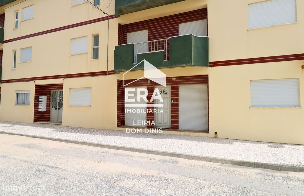 Apartamento T2 na Praia do Pedrogão com entrada independente