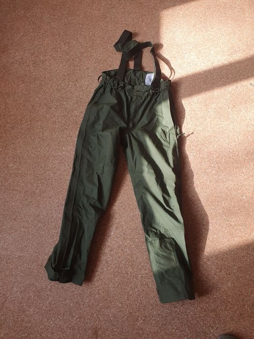 Ministerie van Defensie Нідерландської Армії

KPU Bedrijf