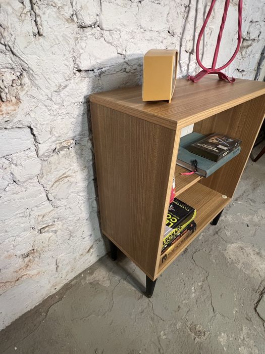 Piekna mała biblioteczka szafka na winyle prl vintage retro