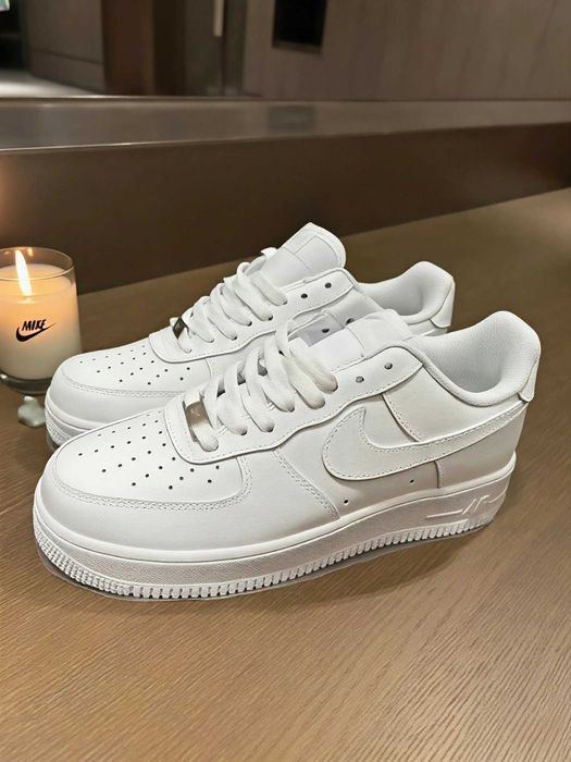 NIKE Air Force 1 07'Buty Sneakersy Sportowe r.44