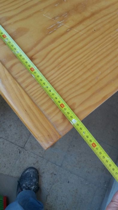 Mesa de cozinha em pinho 100 m por 45 cm