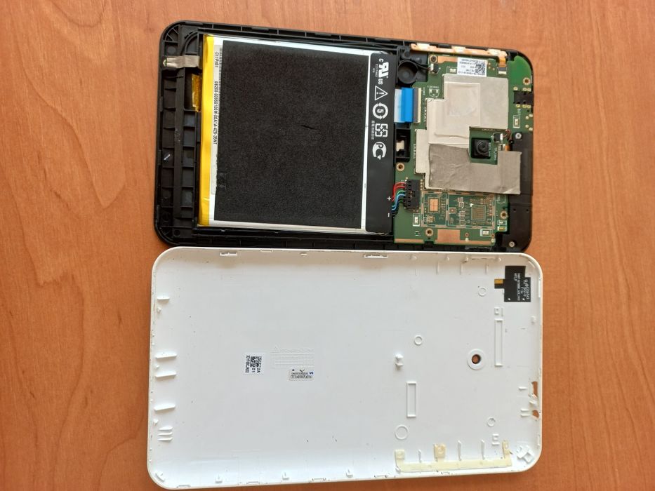 Продам планшет asus memo pad 7