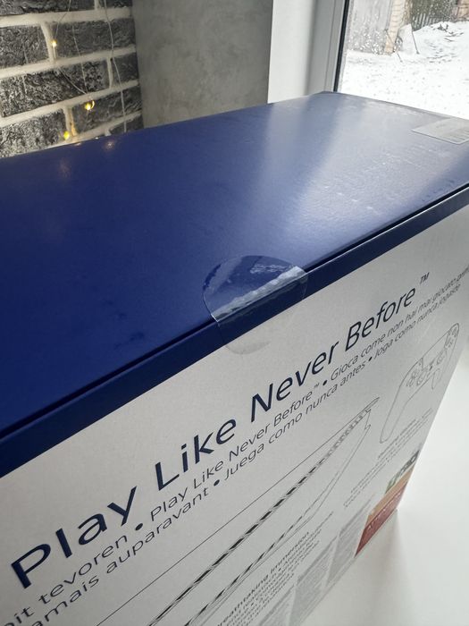 PlayStation 5 (825GB)