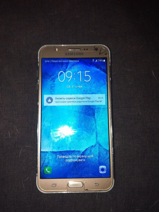 Галакси J7 полностью рабочий не битый