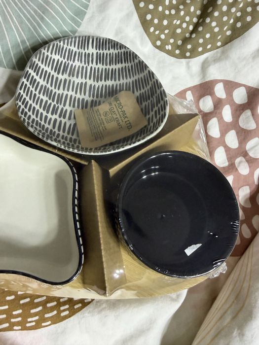 Таця сервірувальна / тарілочки набір