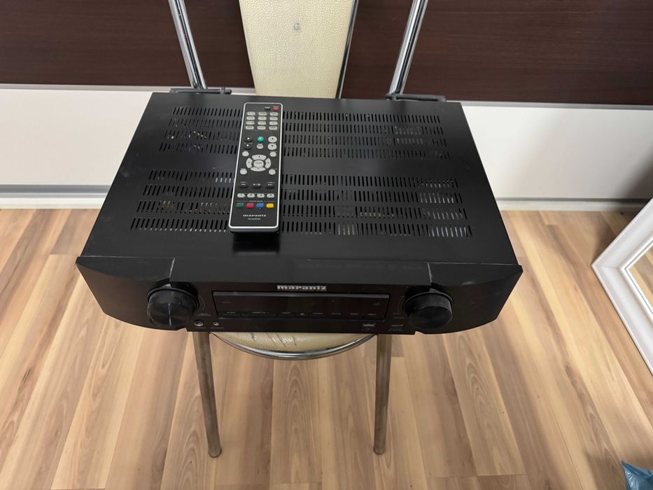 Marantz NR1506 amplituner