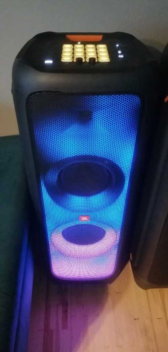 Wynajem mega głośników JBL Partybox. Urodziny, 18-stki, mikrofony,