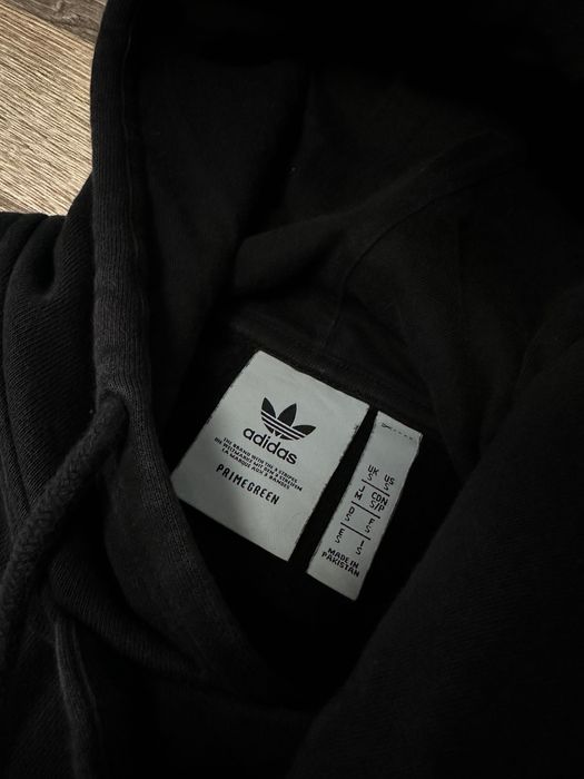 ядовий худі Adidas