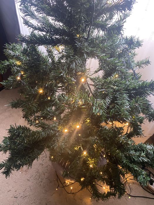 Arvore Natal  em bom estado