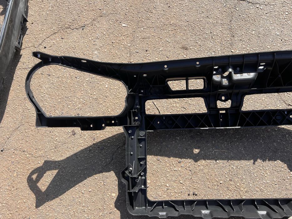 Телевизор передняя панель Volkswagen Polo 2001-2008 фольксваген поло