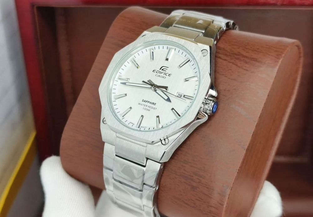 Мужские наручные часы Casio Edifice EFR-S108D