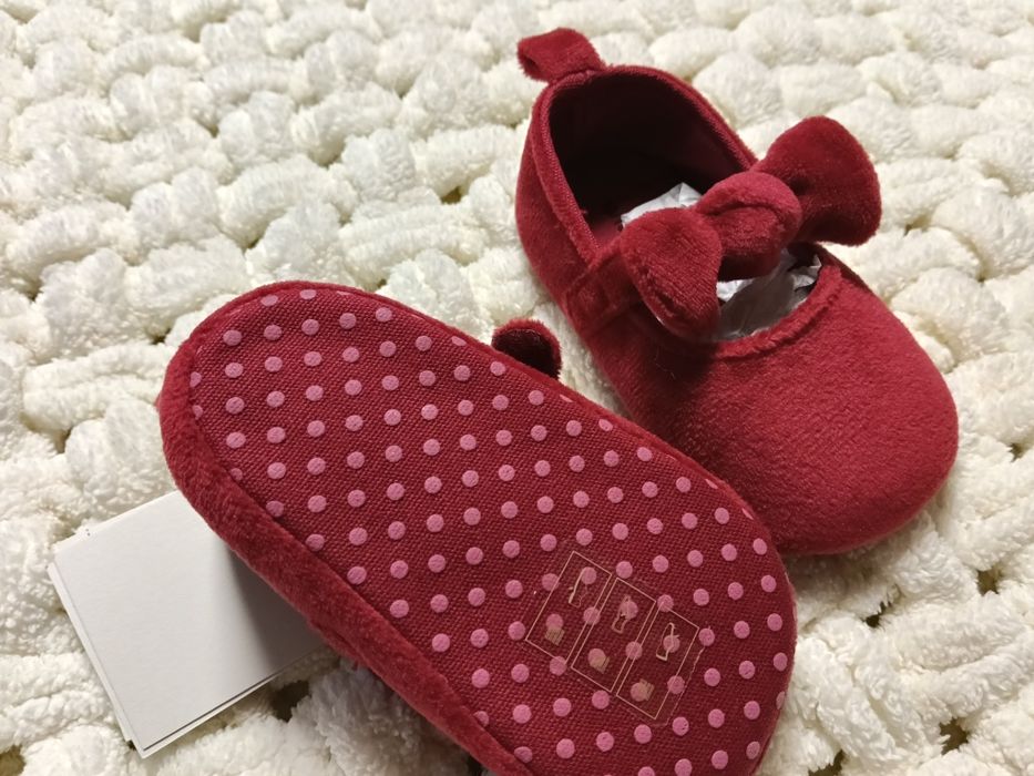 Дитячі тефельки,новенькі