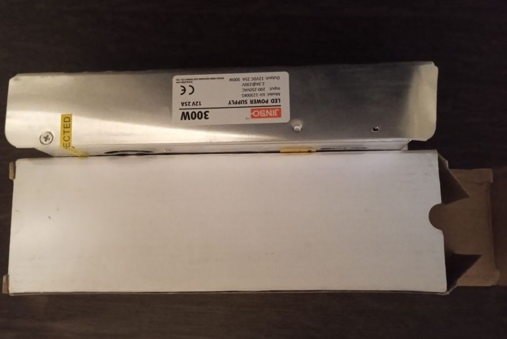 Блок питания светодиодов JINBO JLV-12300KS