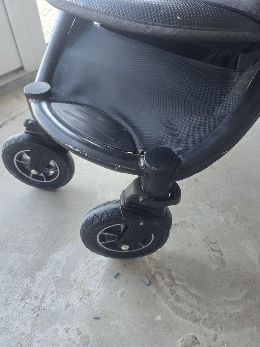 Wózek spacerowy joie