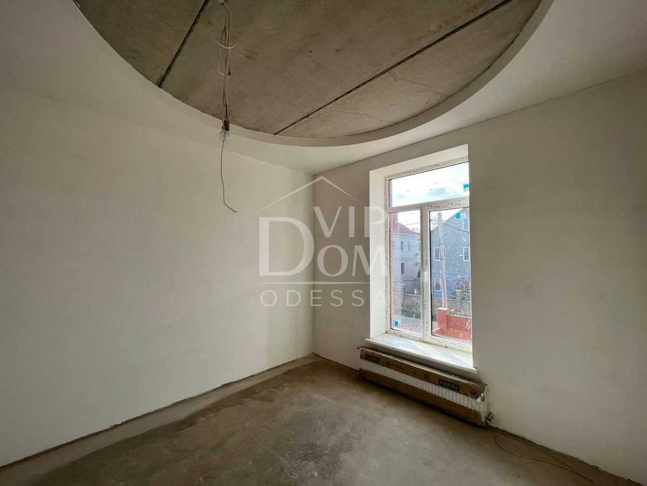 ПРОДАМ Отличный  Дом из кирпича и ракушечника Киевский район.