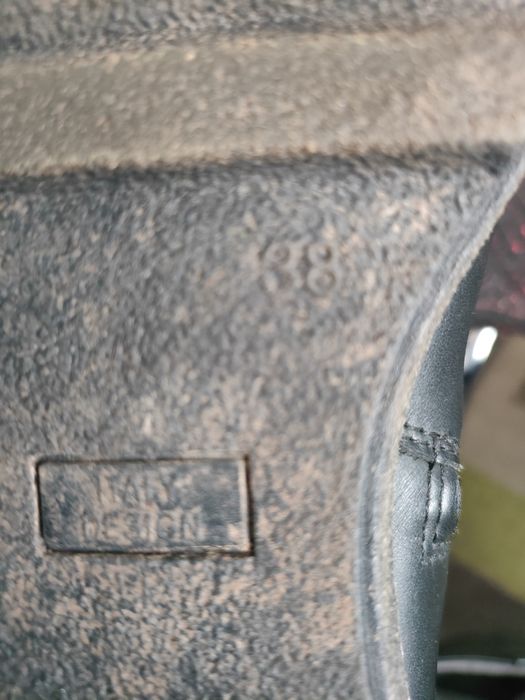 Сапоги женские зимние 38р отличное  состояние.