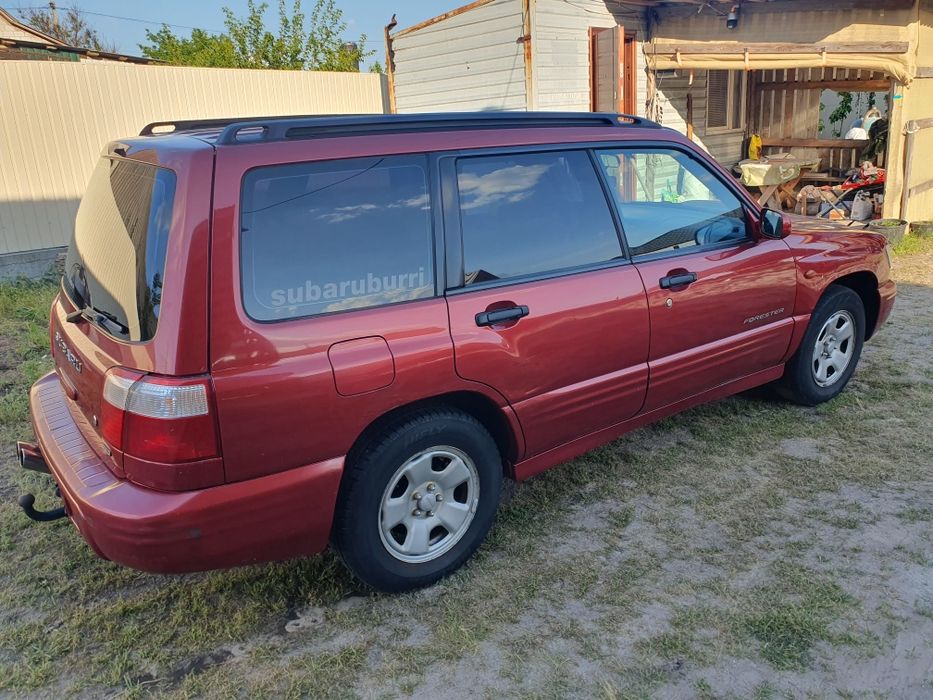 Субару Форестер на запчастини