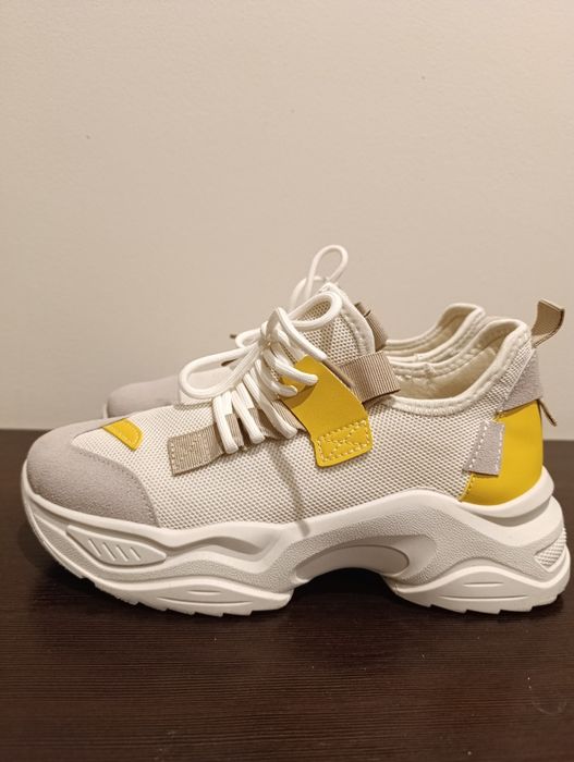 Buty sportowe damskie roz 40 Marquiiz