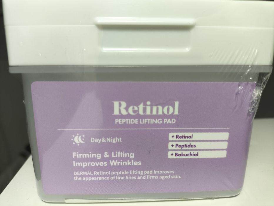 Nowe koreańskie Dermal Retinol Peptide Lifting Toner Pad Płatki nasączone tonikiem 120 szt.