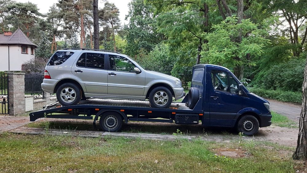 Laweta  Pomoc Drogowa Tanie Holowanie 24/7