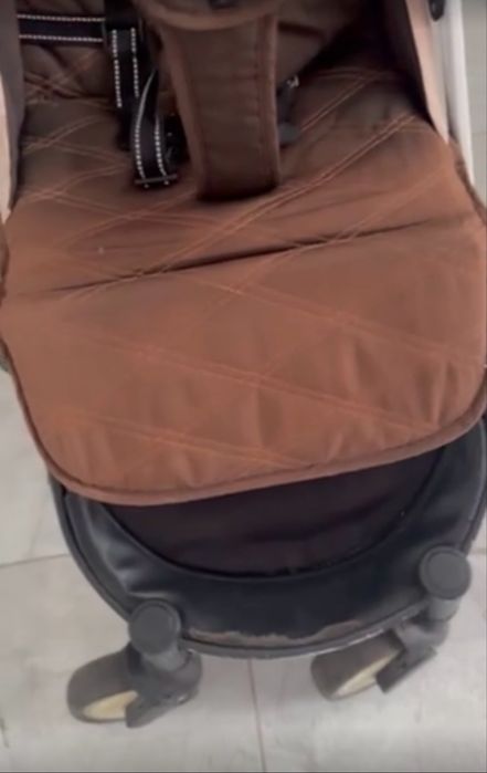 Прогулянкова коляска - Carrello Astra