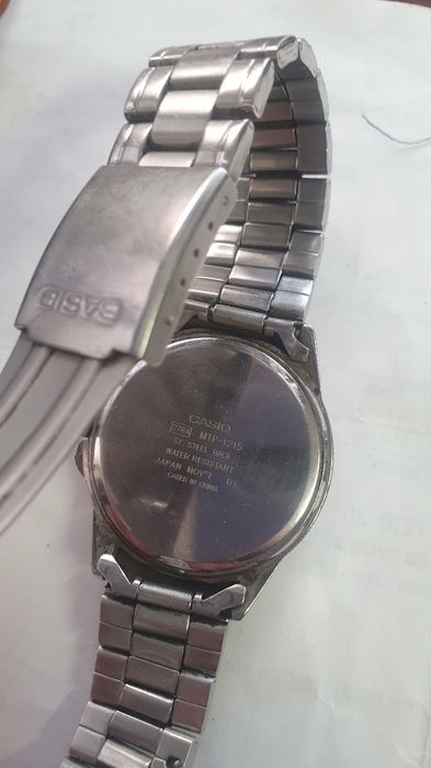 Продам наручні годинники Касио