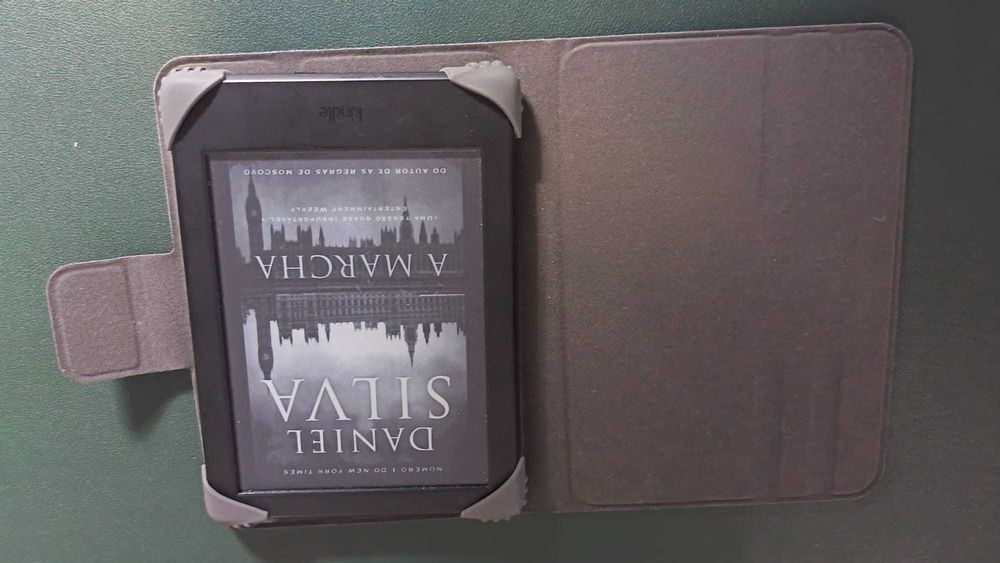 Amazon KINDLE 8ª geração IMPECÁVEL