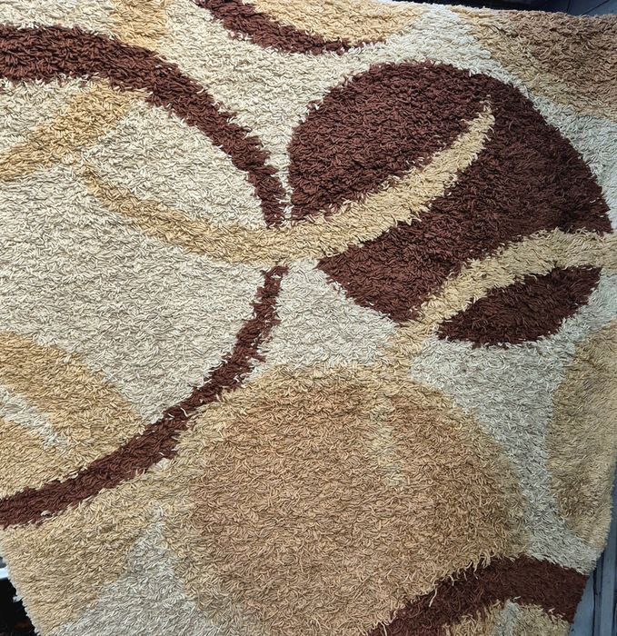 Продается ковер.