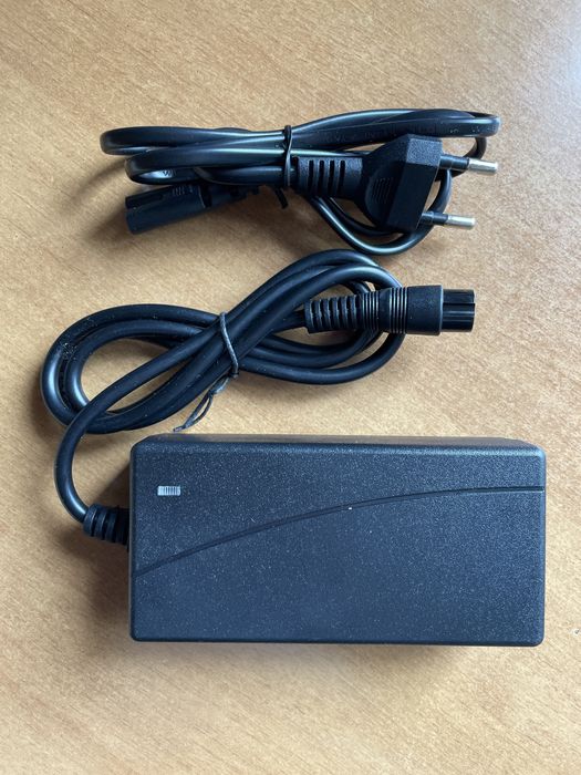 Зарядное Устройство Зарядка Самоката Razor E90 E100 E200 E300 24V 2A