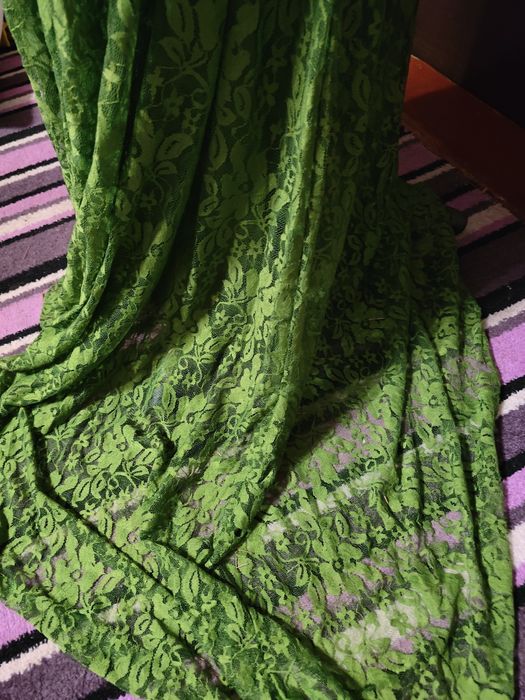 Сукня для фотосесії зі шлейфом