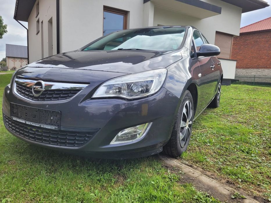 Opel Astra .klimatyzacja,Multi funkcja.,serwis 2 x sztuki.
