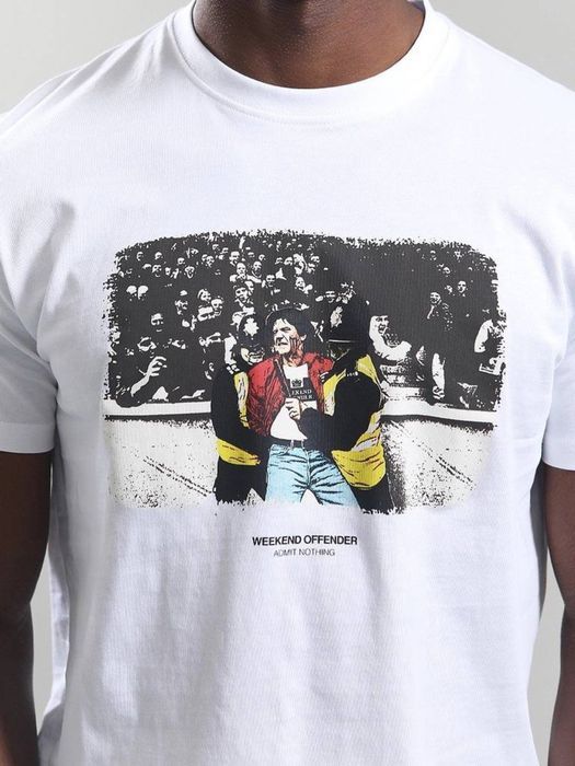 Футболка Weekend Offender