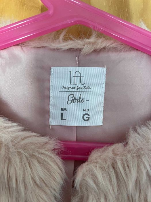 Colete de pêlo de menina da Lefties