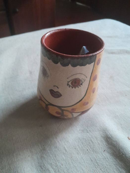 Caneca em barro nova