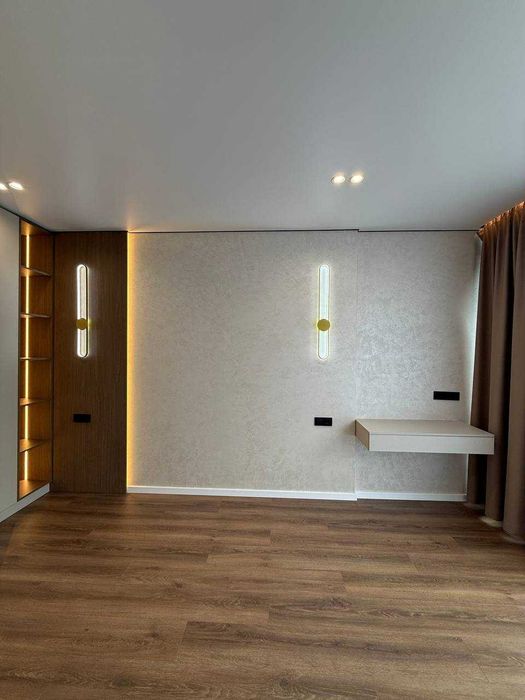 Продаж 2кім+кухня студія В ЖК: Manhattan 75м2