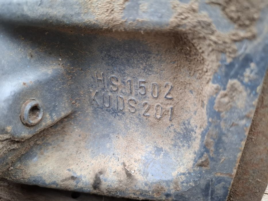 Zaczep górny, płyta montażowa New Holland Case