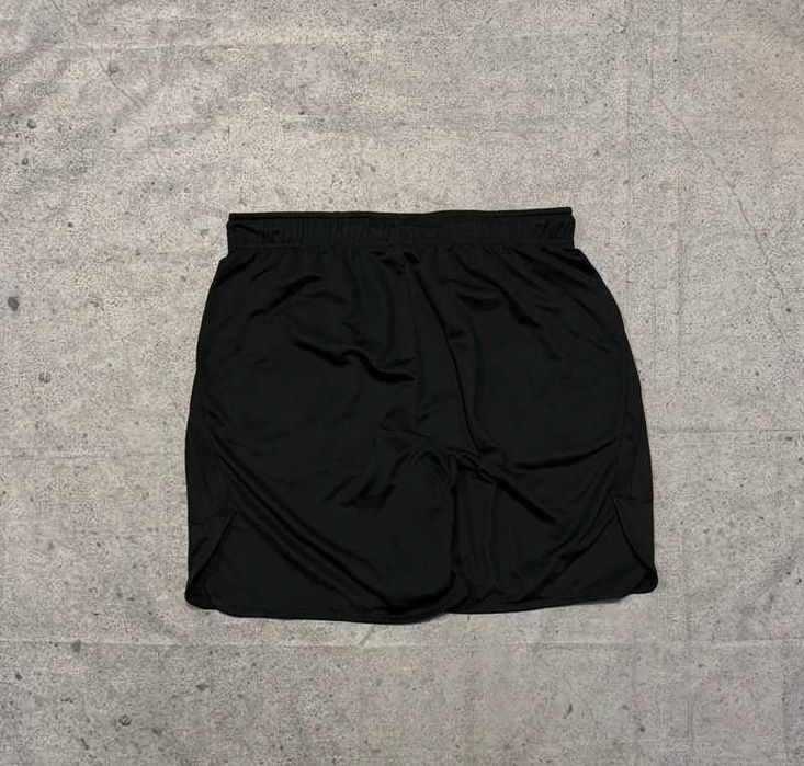 Czarne sportowe spodenki Nike Swoosh Dri-Fit XL