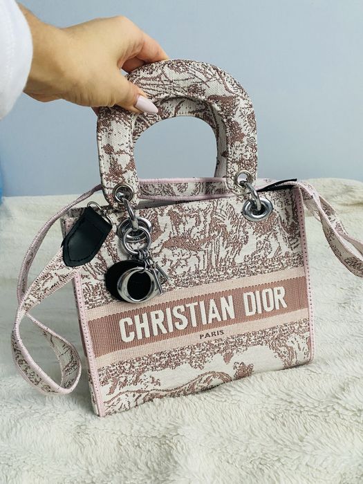 Torebka shopper rozowa kuferkowa dior dlugi pasek nowa