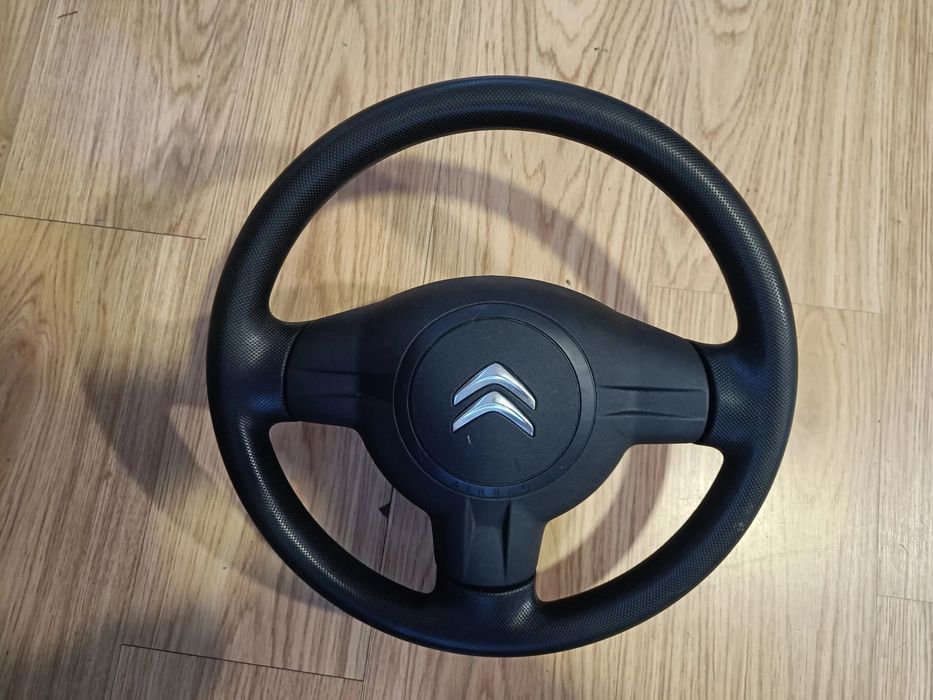 Volante Citroen C1 2006